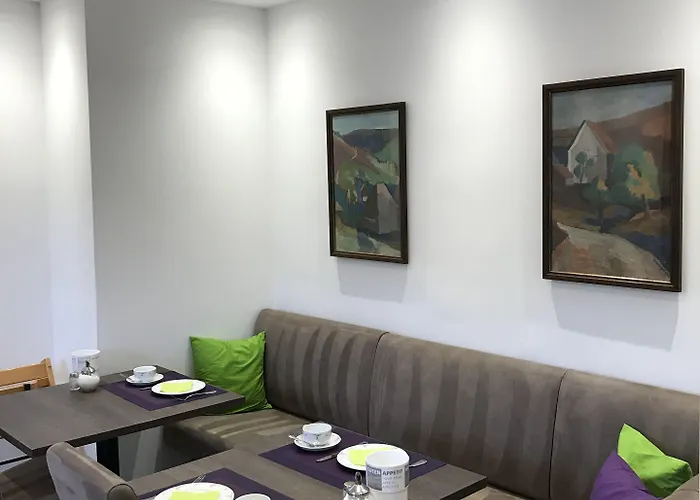 ゲストハウス Gaestehaus Schlegel 3*