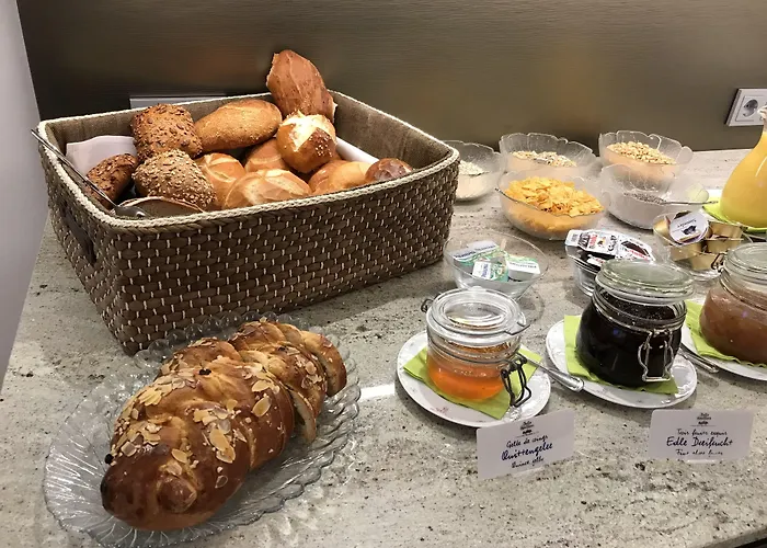 ゲストハウス Gaestehaus Schlegel