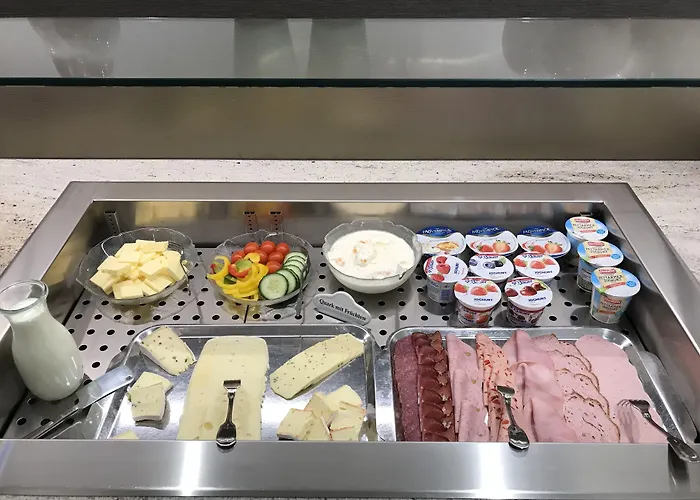 Gaestehaus Schlegel ゲストハウス Stetten